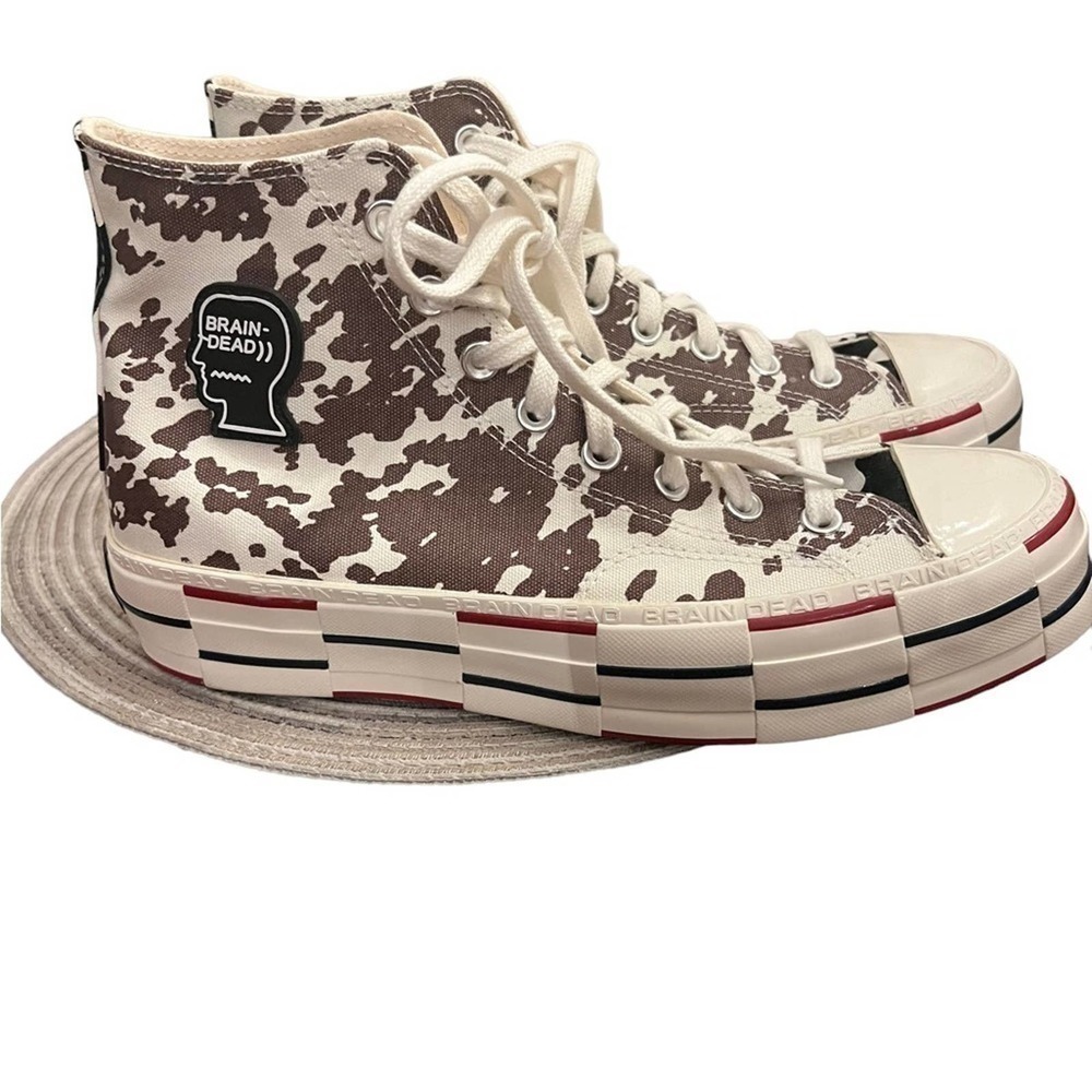 Chuck Norris Brain Dead Converse Reverse Print. Black and Brown print.